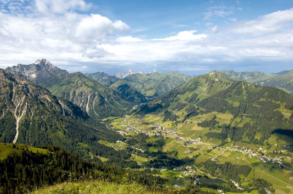 Alpen Select Lodge Kleinwalsertal 리즐런 외부 사진